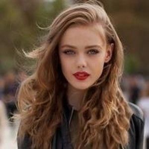 Meet your Posher, Lea